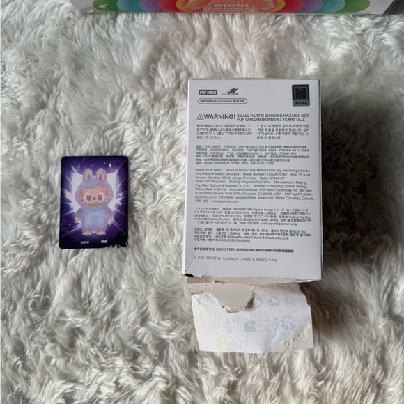 LUCK BIG INTO ENERGY LABUBU POP MART - Picture 6 of 9